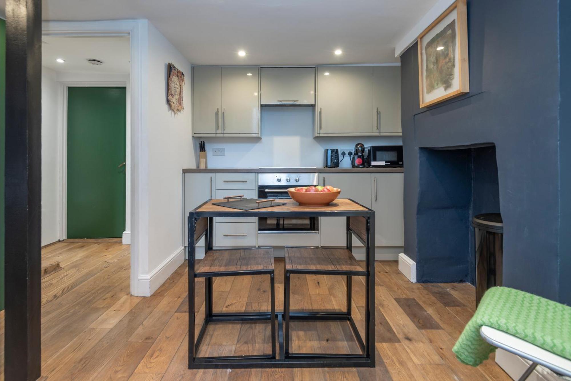 Chic 1-Bed Garden Flat, London, Convenient For Tower Bridge, Great Public Transport Apartment Exterior photo