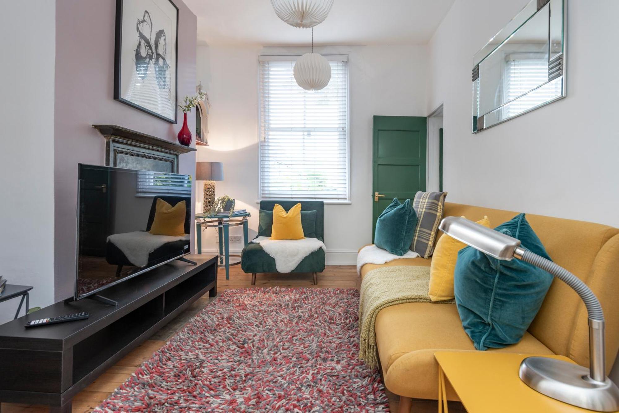 Chic 1-Bed Garden Flat, London, Convenient For Tower Bridge, Great Public Transport Apartment Exterior photo
